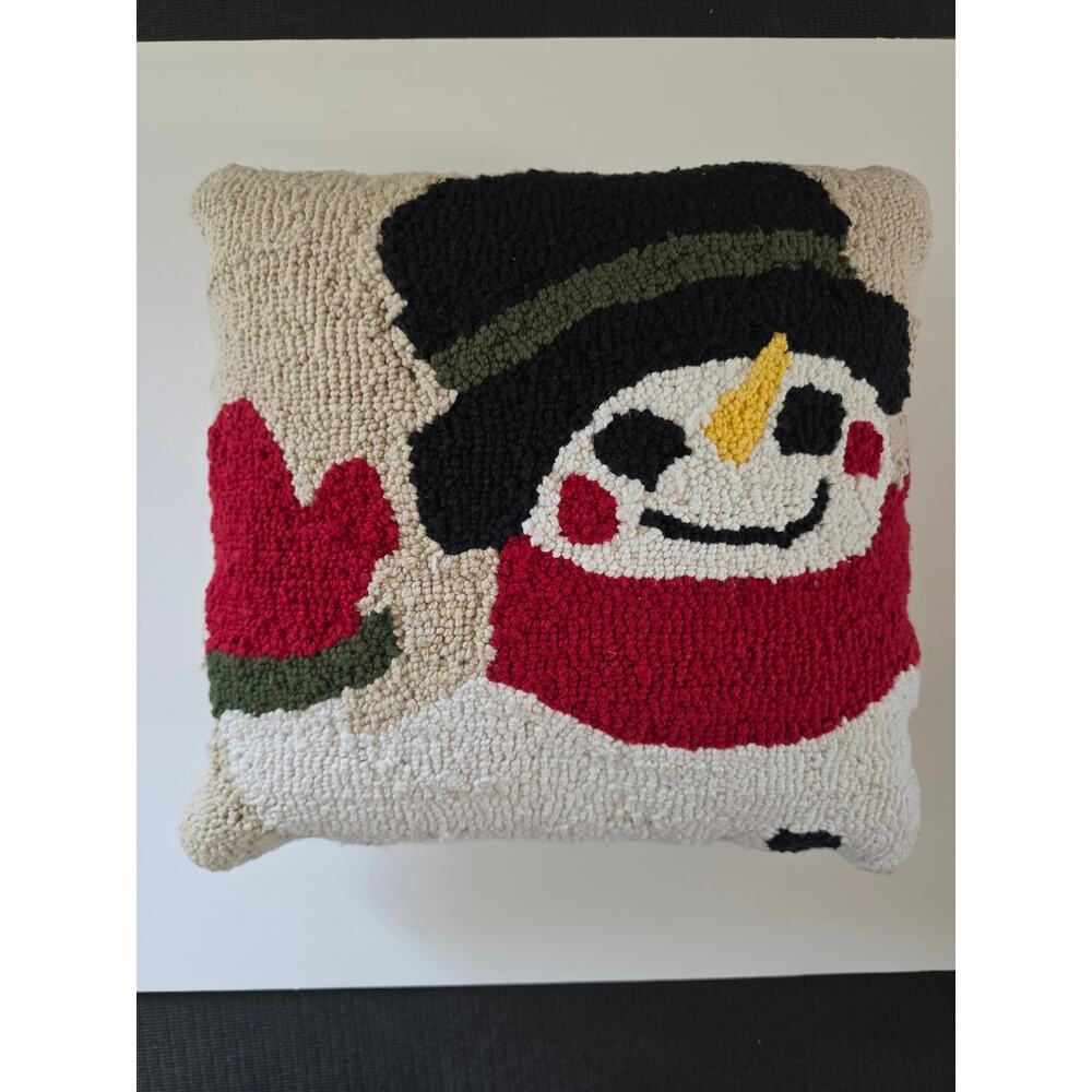 VTG Wool Latch Hook Snowman Pillow Holidays Christmas Decorative 13" X 13"